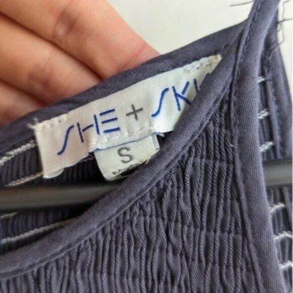 NWT Vici sleeveless smocked tiered mini dress - Picture 4 of 6